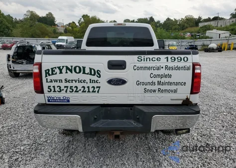 2016 Ford F250 Super Duty из США, поврежденный, VIN 1FTBF2B61GEB74113